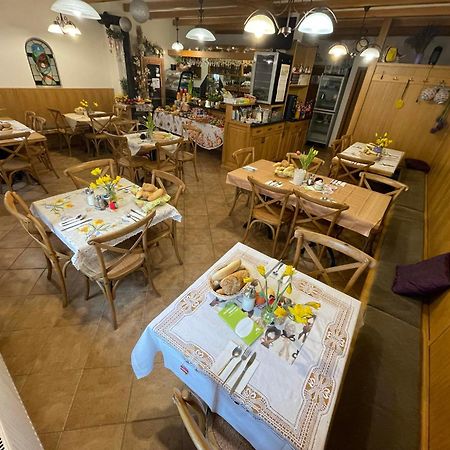 Apartman Alva 3 ミクロフ エクステリア 写真